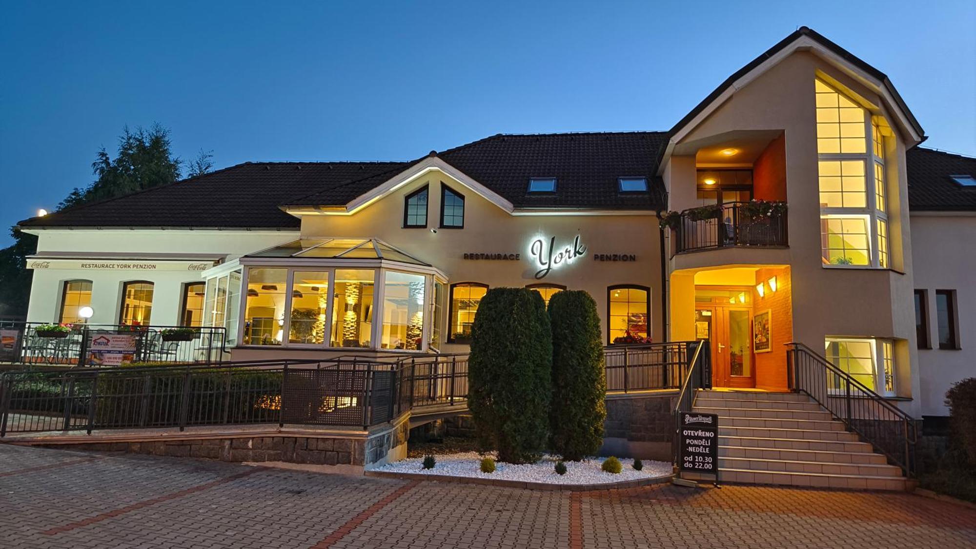 Penzion York Liberec Exterior photo